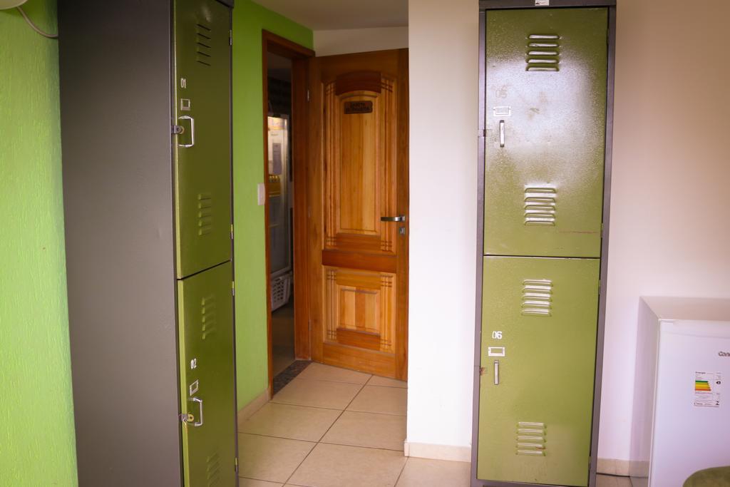 Walk On The Favela Hostel Rio de Janeiro Exterior photo